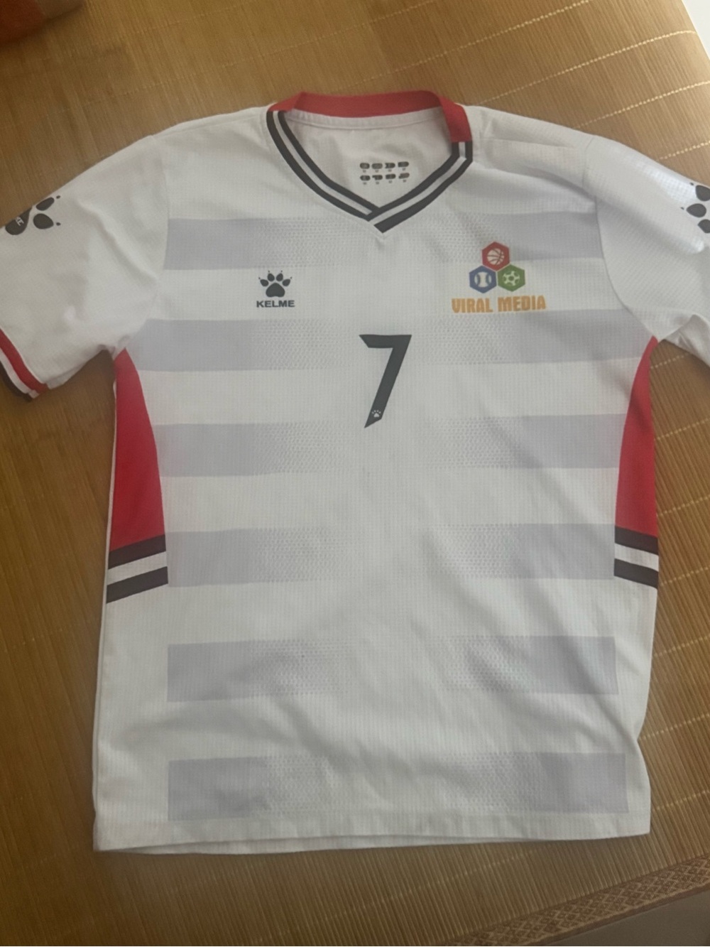 Kelme White & Red Short Sleeve Jersey with #7
